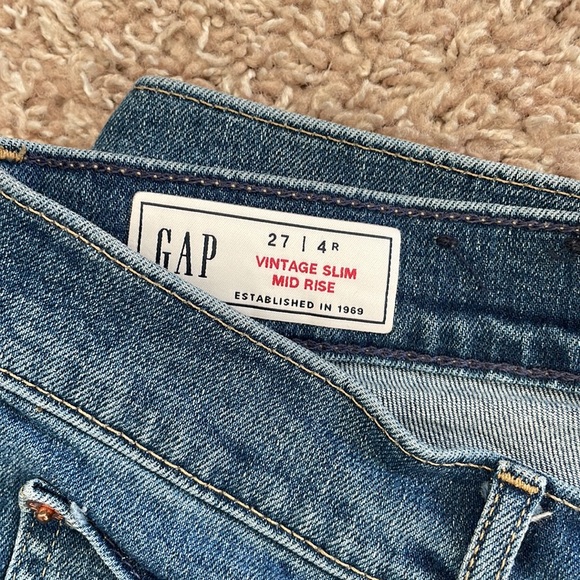 Gap Jeans - Picture 3 of 4